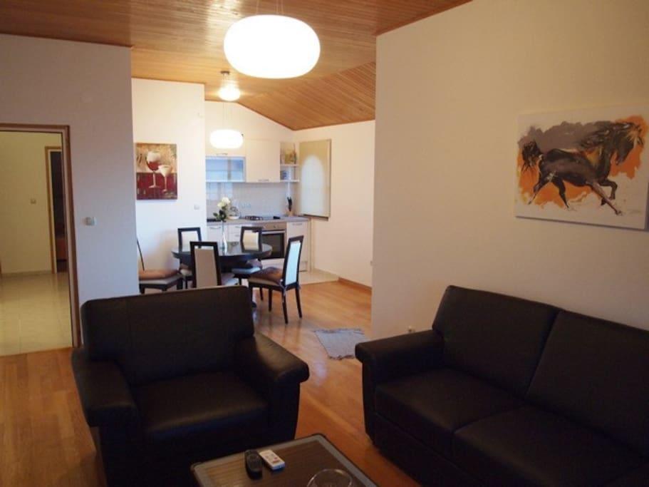 Suhi Potok Apartment Jesenice  Exterior foto